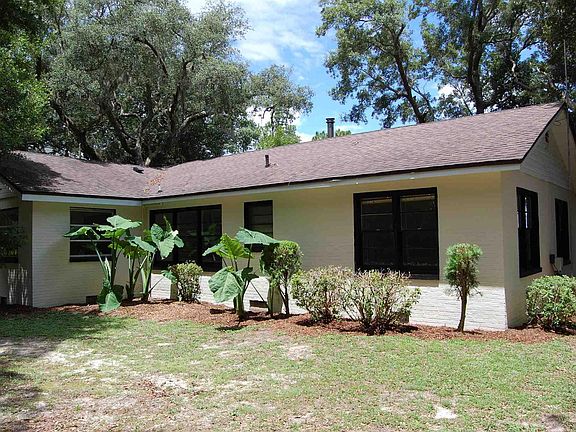 3rd image of 780 Halcyon Cir