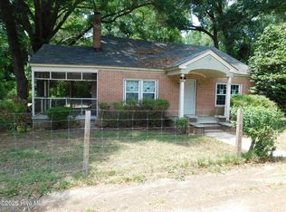 7 First Street, Laurinburg, NC 28352