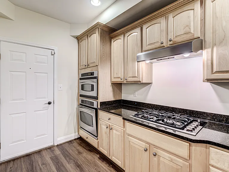 7119 Mason Grove Ct — Photo 22