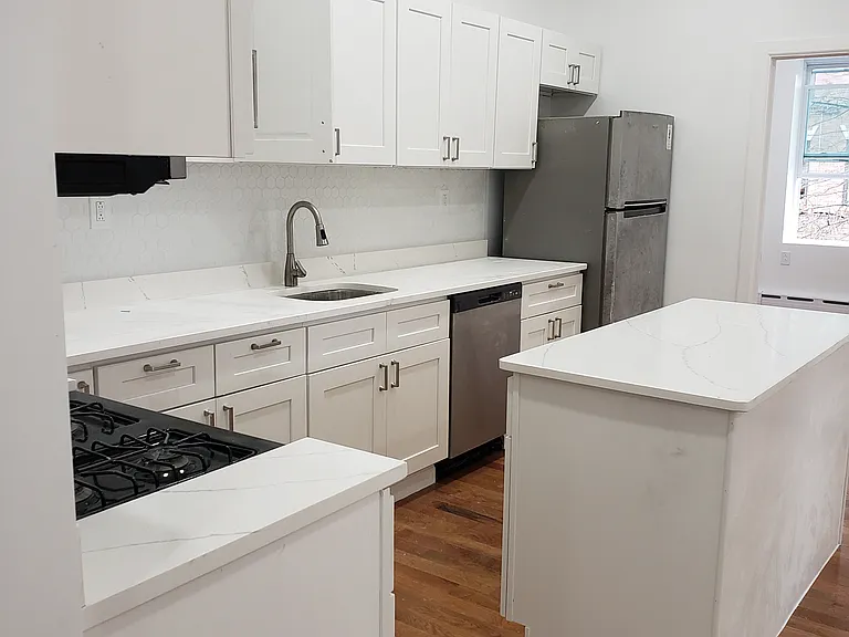 266 Kingston Ave #1 — Photo 13