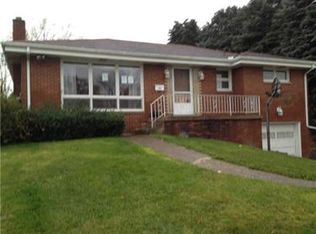 243 Hillcrest Dr, California, PA 15419