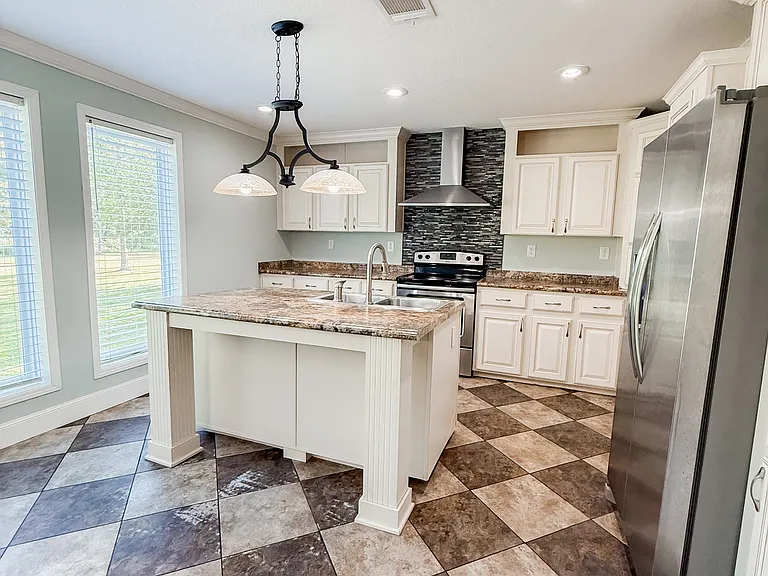 687 Lawhon Mill Rd — Photo 12