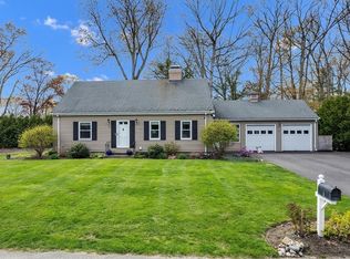 8 Hillside Rd, North Attleboro, MA 02760