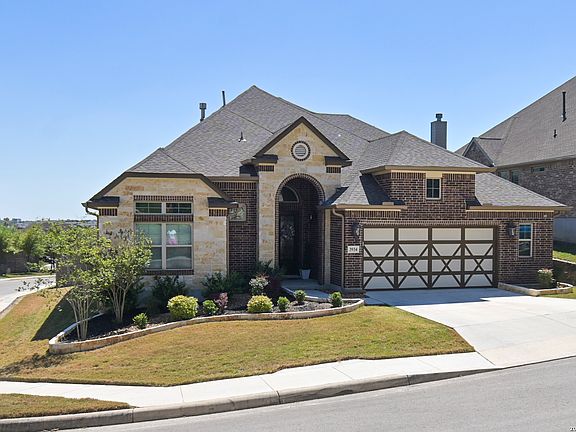 3rd image of 3934 Preserve Rise