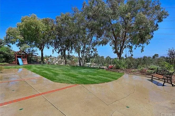 25931 Sheriff Rd — Photo 21