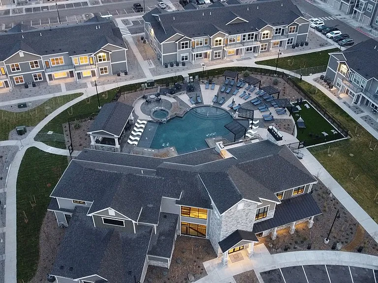 Icon Apartment Homes at Ferguson Farm — Photo 41