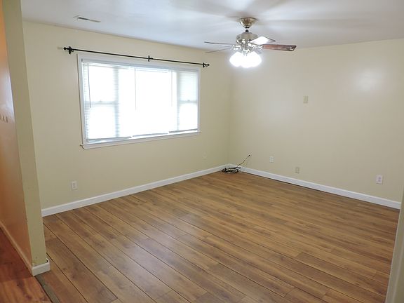 2nd image of 39 Twig Ln
