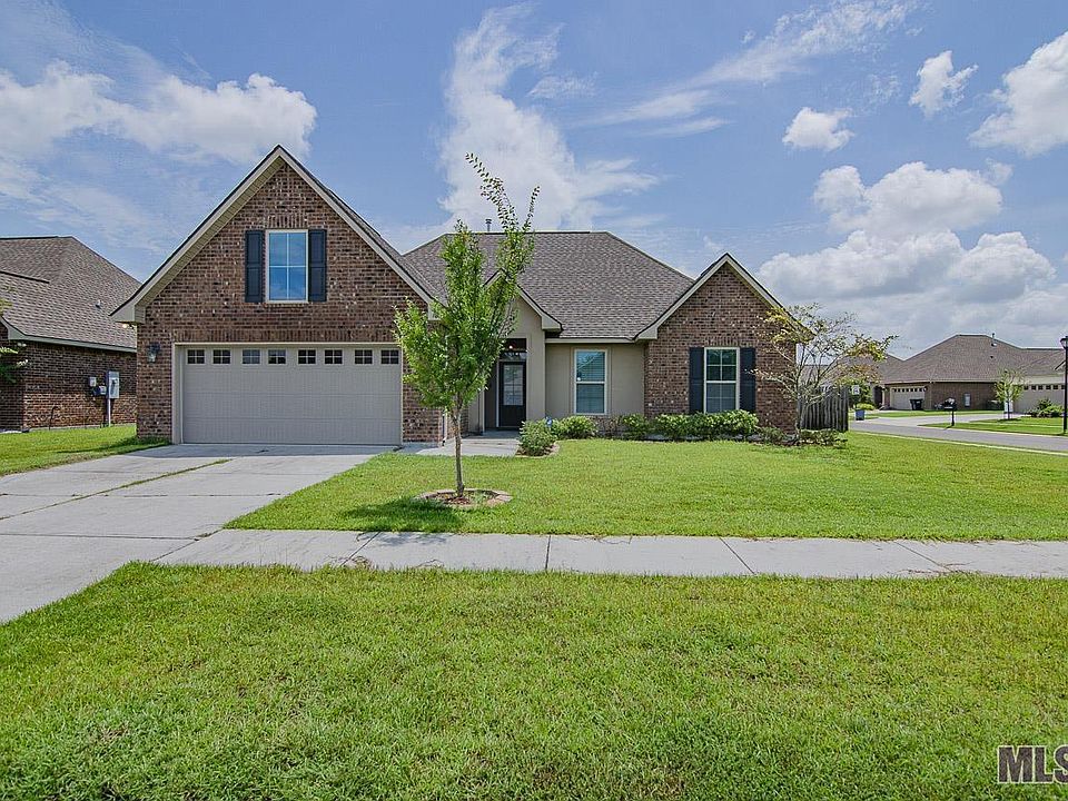 1st image of 18292 Crows Nest Dr