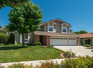 23625 Strathern St, Canoga Park, CA 91304