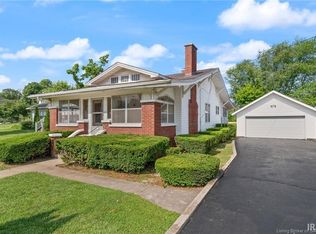 245 S Gospel St, Paoli, IN 47454