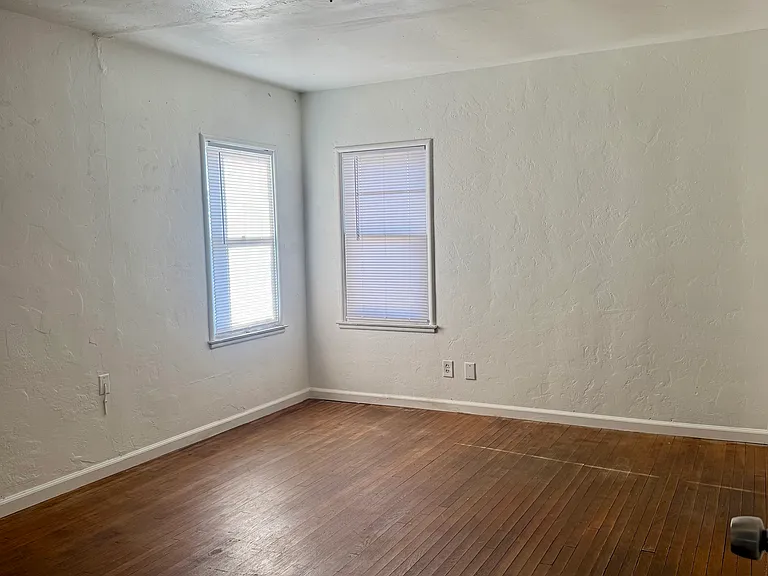 3037 S Shirk Rd — Photo 7