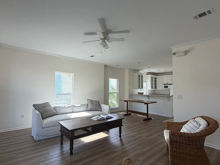 178 Ventana Blvd — Photo 3