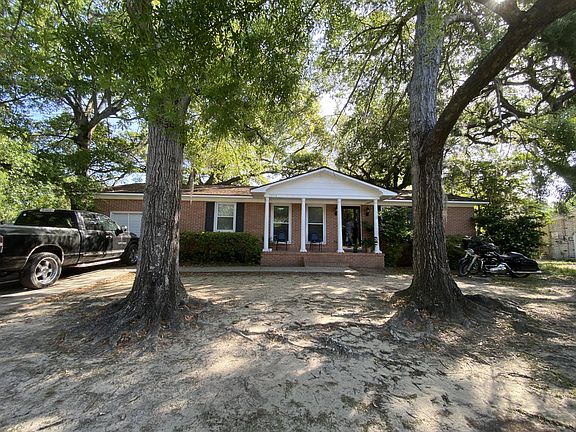 3rd image of 5304 Barwick Rd