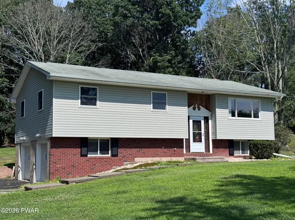 1083 Shady Ln, Honesdale, PA 18431