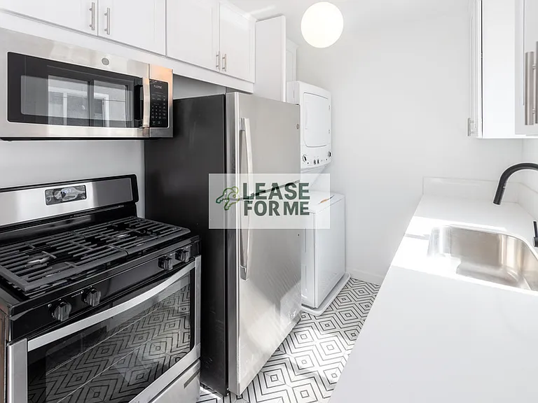 2757 S Redondo Blvd #2757 — Photo 11