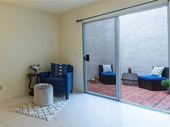 3rd image of 783 N Via Colinas