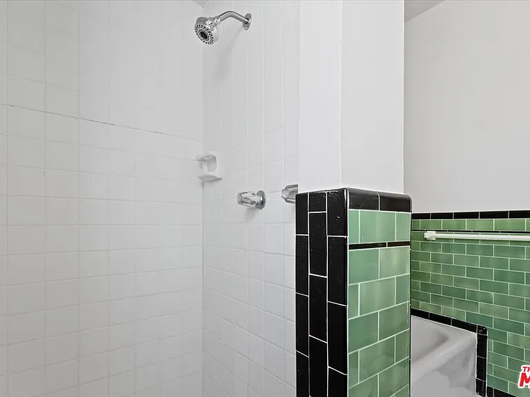 6217 Orange St #4 — Photo 16