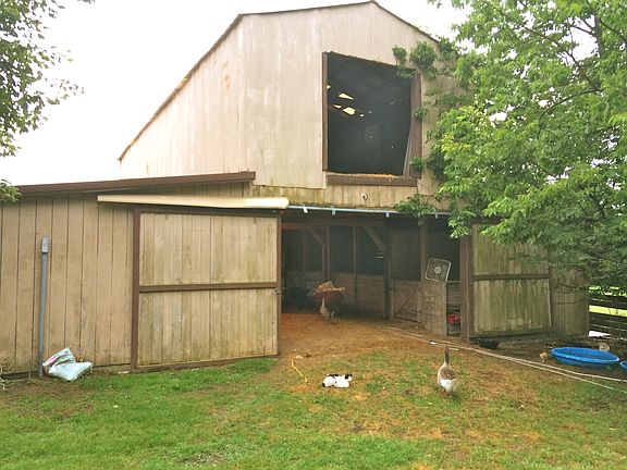 5th image of 13675 Kings Ln NE