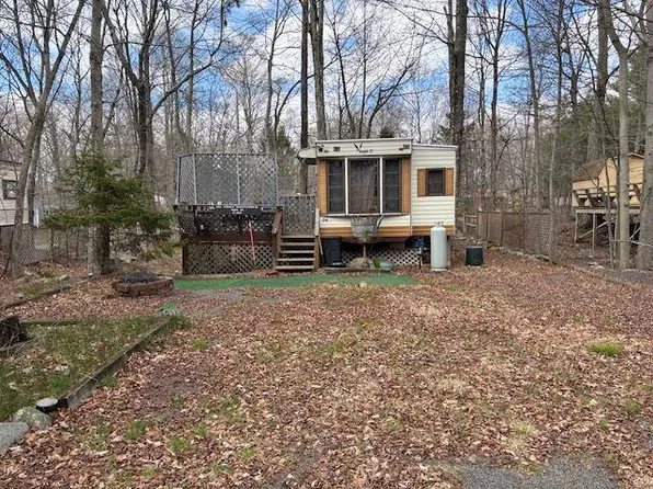 E5-353 Broncbuster Trl, Gouldsboro, PA 18424