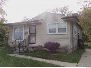 29147 Parkwood St, Inkster, MI