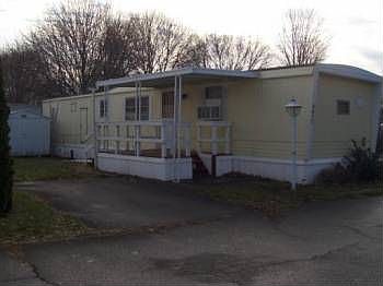 2nd image of 5217 Amberwood Ln