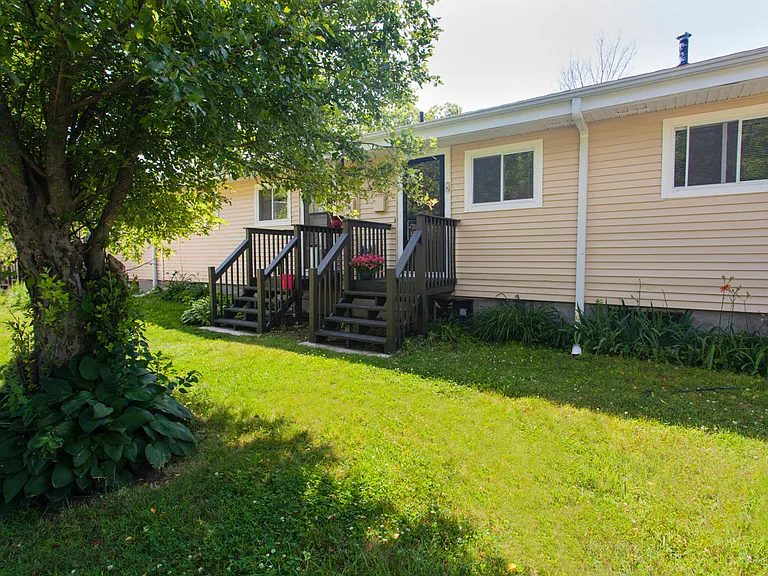 Chestnut Place Townhomes — Photo 25
