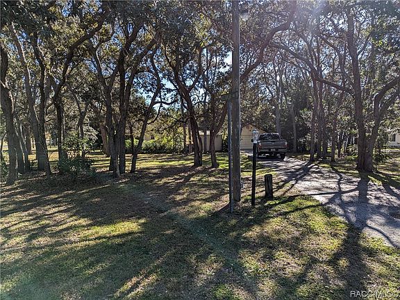 2nd image of 2510 W Olivia Ln
