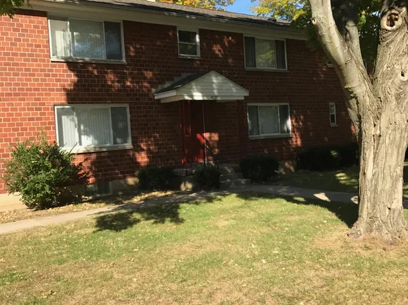 4825 Lauderdale Dr, Dayton, OH 45439