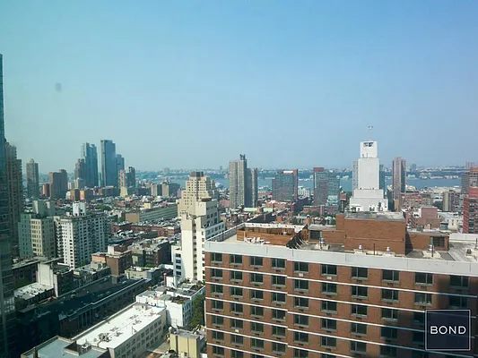 Rented by Bond New York | media 34