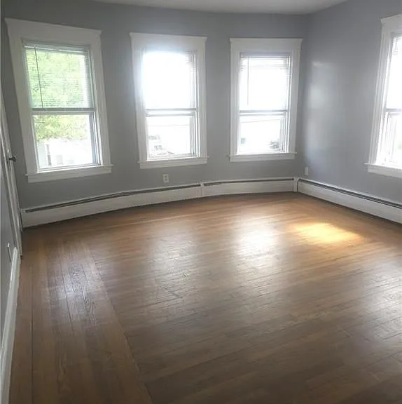 256 Japonica St — Photo 7