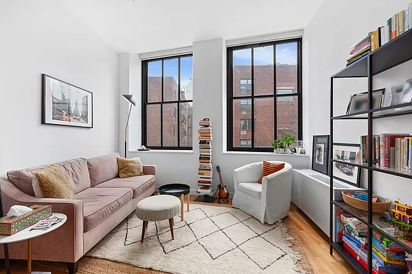 Rented by Douglas Elliman | media 17