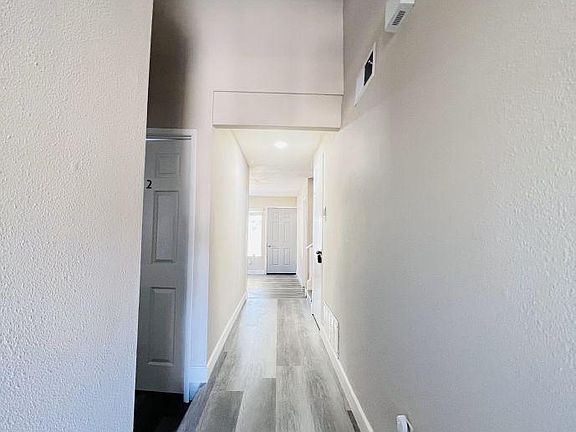 4th image of 7995 Montara Ave #2