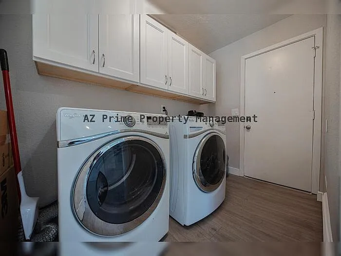 3715 E Sweetwater Ave — Photo 22