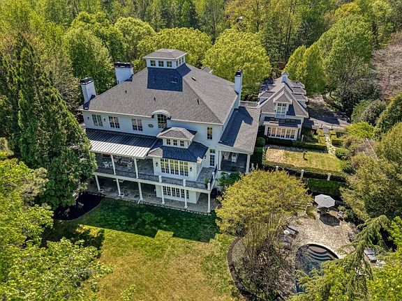 3rd image of 1095 Stonegate Ct