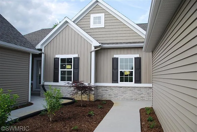 2533 Highridge Hills Ln SE #50 photo 1