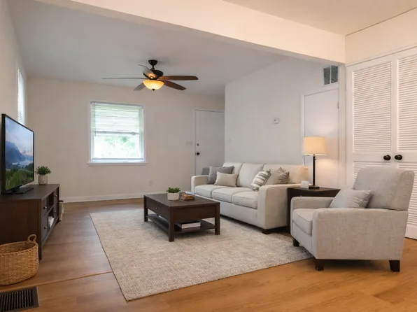 4011 Crawford Ave, Louisville, KY 40218