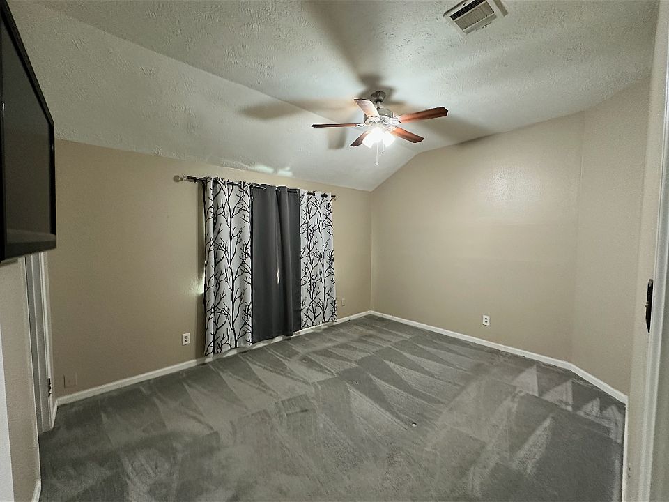 2nd image of 6707 New World Dr