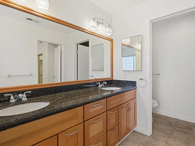 1286 Crestpoint Dr — Photo 26