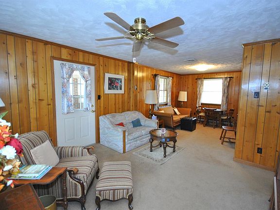 2nd image of 130 Andrews Dr