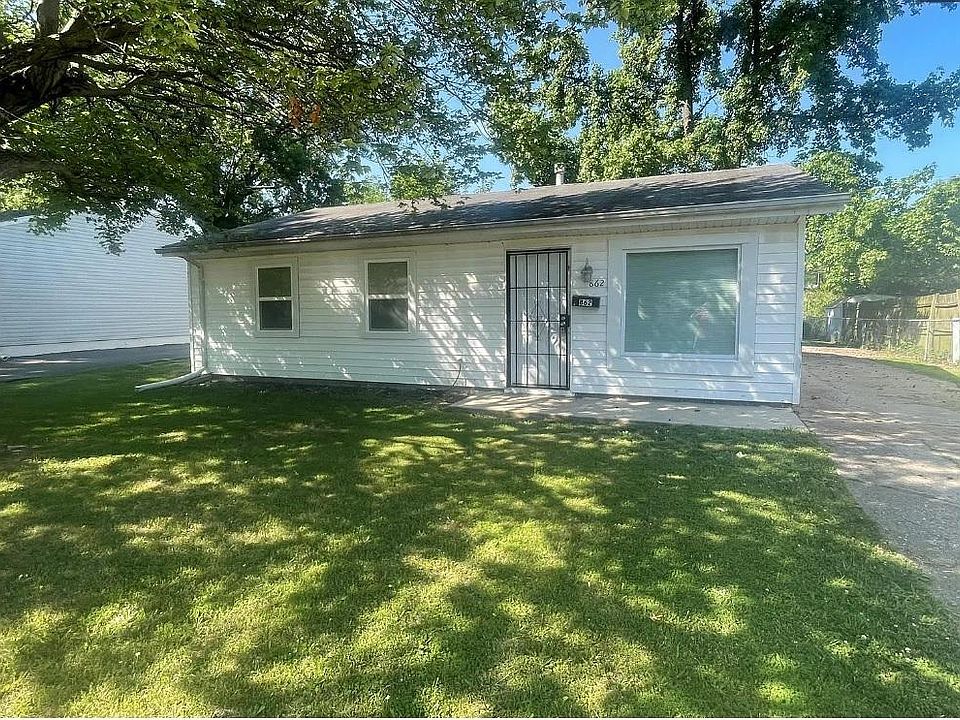 1st image of 862 Saint Benedict Dr