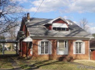 2017 Washington Ave, Parkersburg, WV 26101