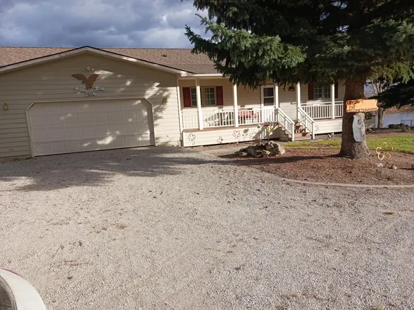 71 River Rd, Townsend, MT 59644