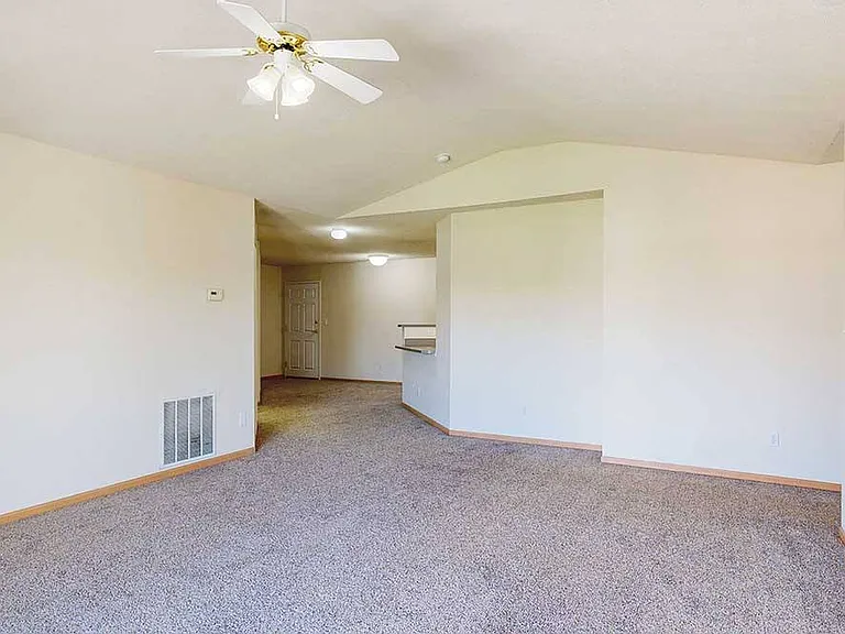 Northbrook Apartments — Photo 164