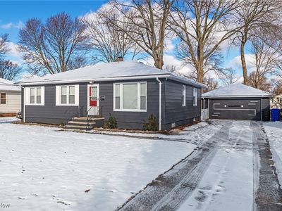 13984 Settlement Acres Dr, Brookpark, OH, 44142