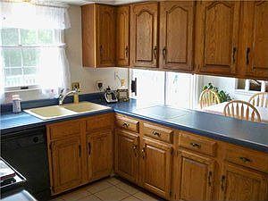 5th image of 15 Penshire Cir