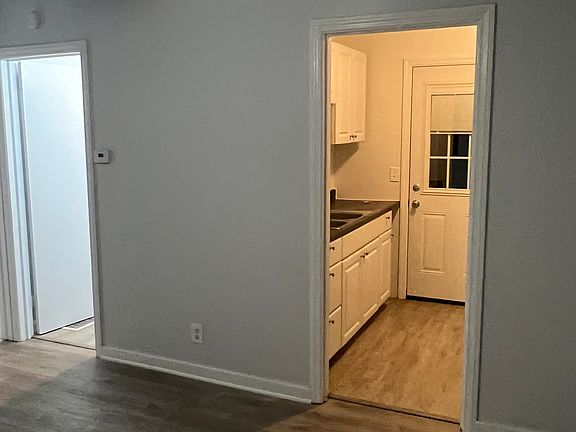 3rd image of 312 Stover Ave