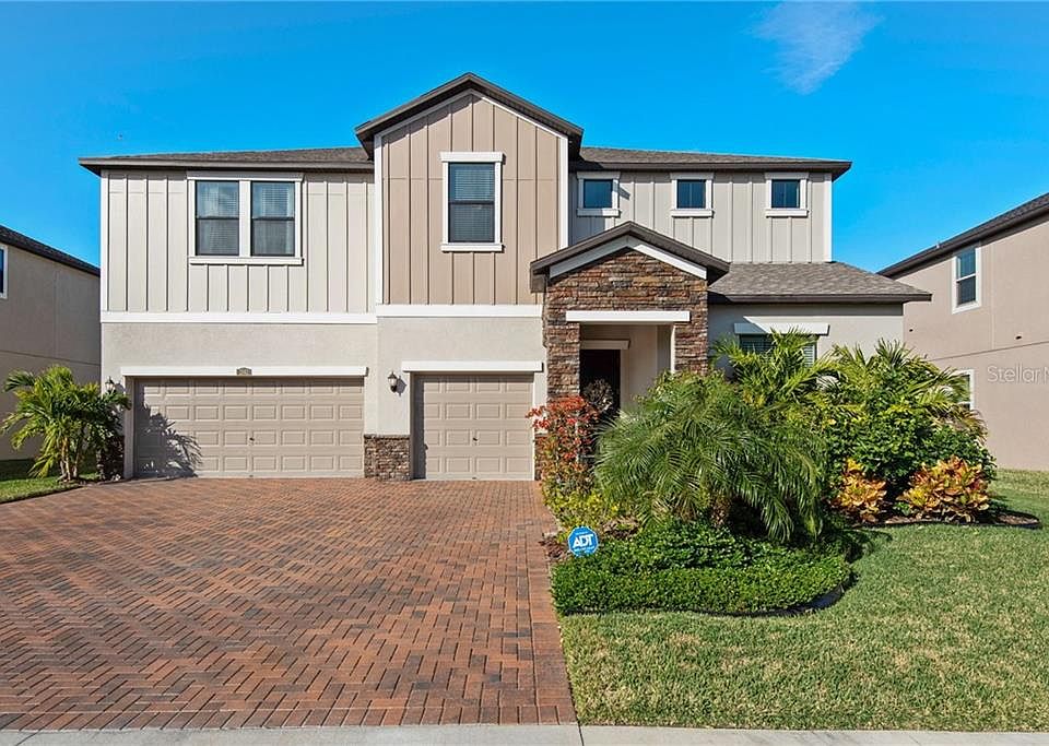1st image of 2842 Hilliard Dr