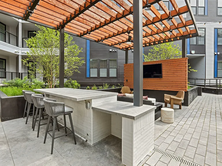 Alta New Carrollton — Photo 29