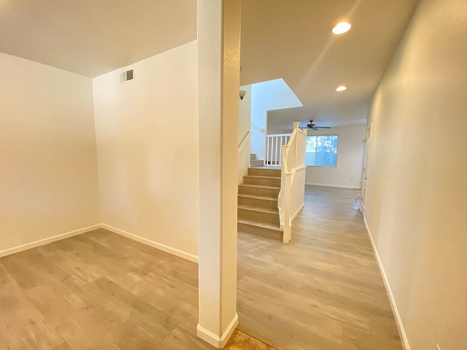 1st image of 4236 Malta Island St