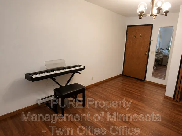 1207 Hewitt Ave, Saint Paul, MN
